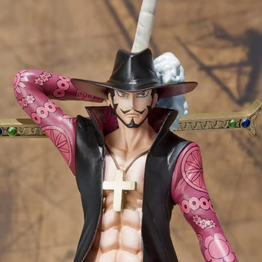 Dracule Mihawk Grandline Master Swordsman Figure – 28 cm One Piece Anime Collectible PVC Action Statue