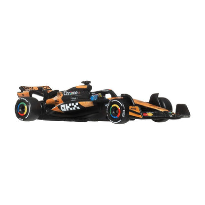Hot Wheels Premium McLaren #81 Formula 1 Team 2025 Die-Cast Car – 1:64 Scale F1 Racing Model | Real Riders | Metal/Metal Collectible