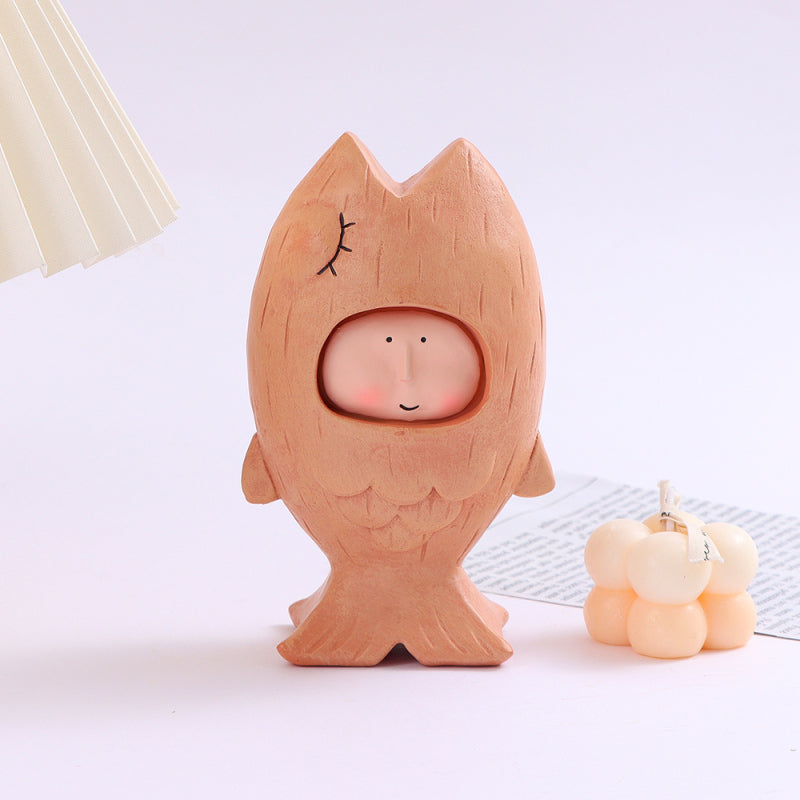 Fish Doll Figurine (6*8*14cm)
