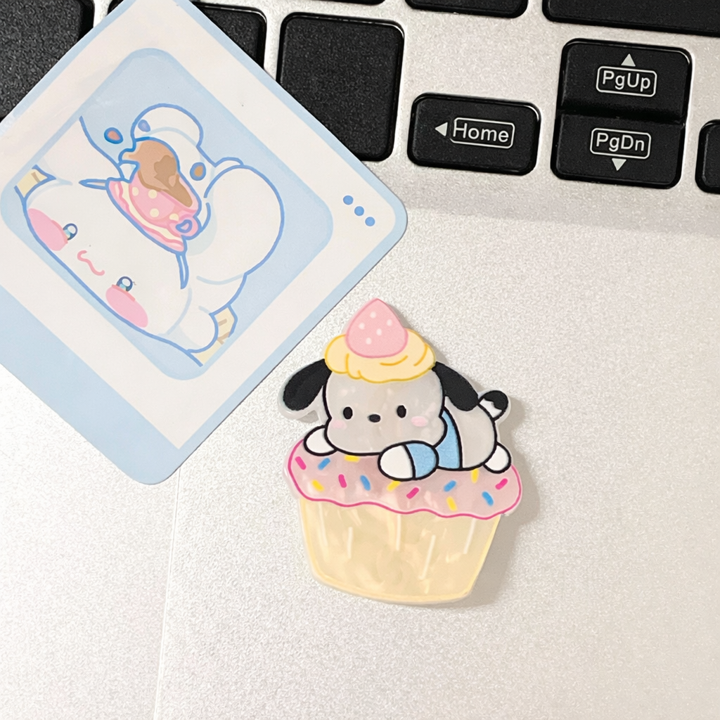Kawaii Sanrio Cartoon Hair Clips Set of 4 – Cute Hello Kitty & Pochacco Acrylic Hairpins for Girls | Korean Style Hair Accessories
