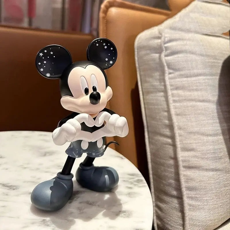 Mickey & Minnie Couple Figurine Set – Romantic Heart Pose Disney-Inspired Showpiece | Cute Cartoon Couple Decor for Home, Desk & Gift