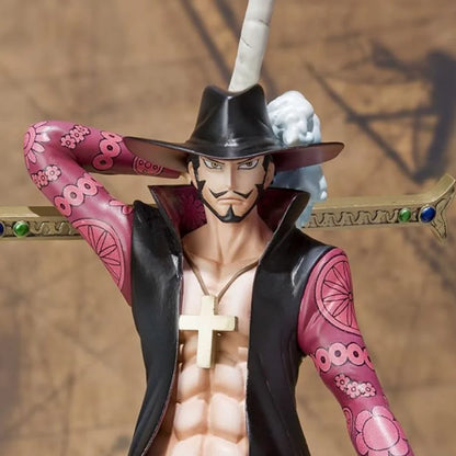 Dracule Mihawk Grandline Master Swordsman Figure – 28 cm One Piece Anime Collectible PVC Action Statue