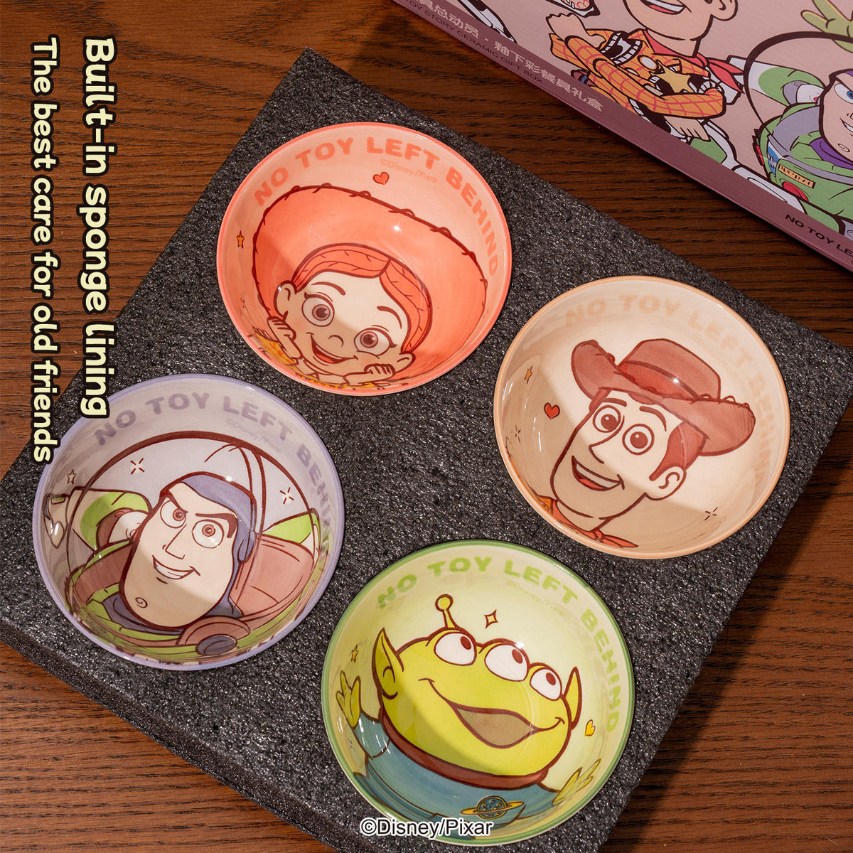 Disney Toy Story 4-Piece Ceramic Bowl Set – Woody, Buzz, Jessie & Alien