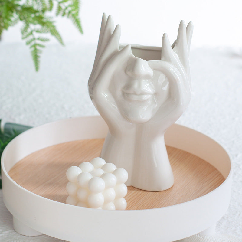 Modern Abstract Face Hand Holder Vase | Multipurpose Ceramic Organizer for Makeup Brushes, Cutlery & Home Décor