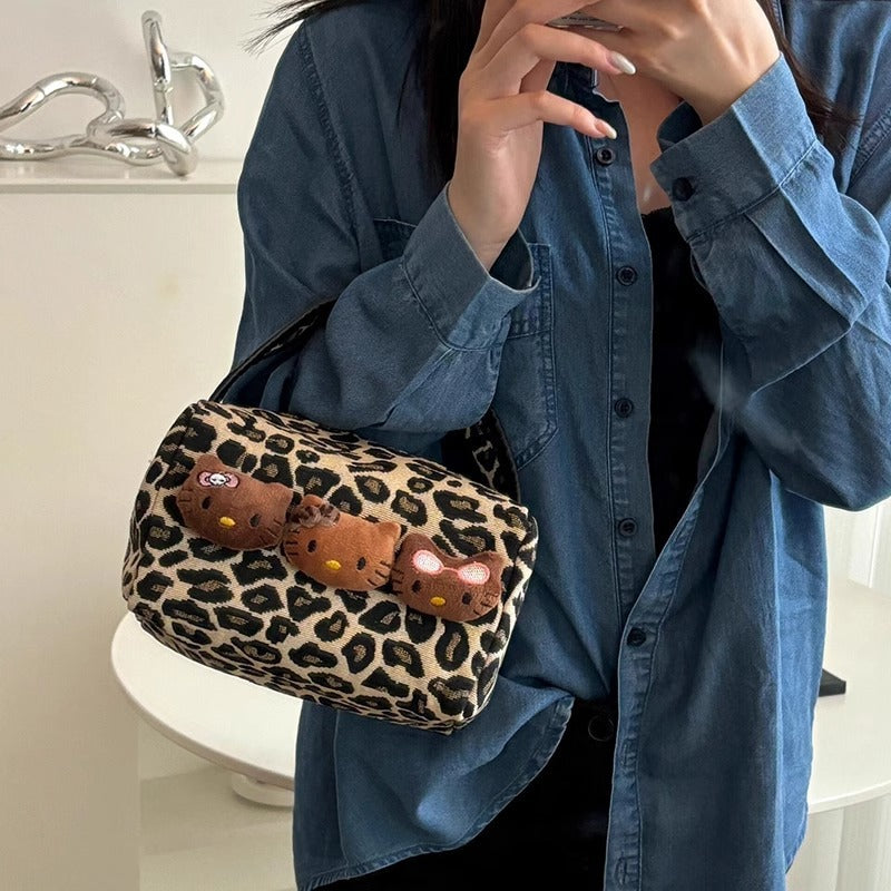 Kawaii Leopard Print Hello Kitty Shoulder Bag – Cute Plush Character Handbag for Girls, Women | Y2K Aesthetic Tote Bag
