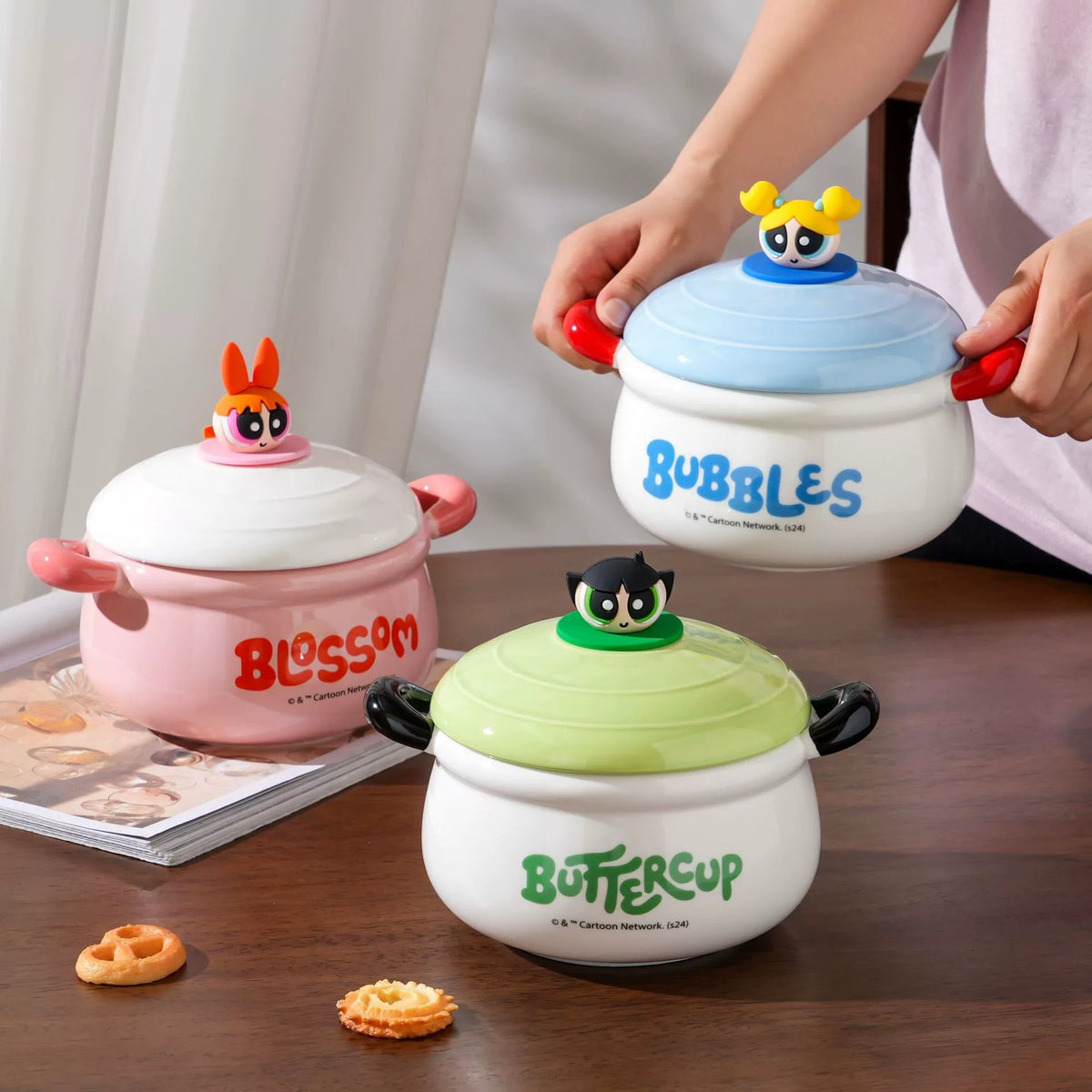 The Powerpuff Girls Ceramic Soup Mug with Lid & Handles (1 pc)| Cute Kawaii Cartoon Bowl – Blossom, Bubbles & Buttercup