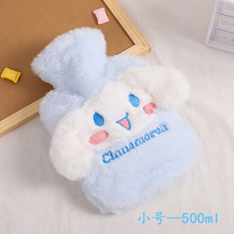 Kawaii Sanrio Plush Hot Water Bottle 500ml – Soft Furry Hello Kitty, Kuromi & Cinnamoroll Hot Water Bag for Winter Pain Relief & Warmth