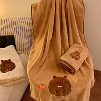 Cute Capybara Bath Towel – Soft Cotton Kawaii Animal Towel for Adults & Kids (140x70cm)
