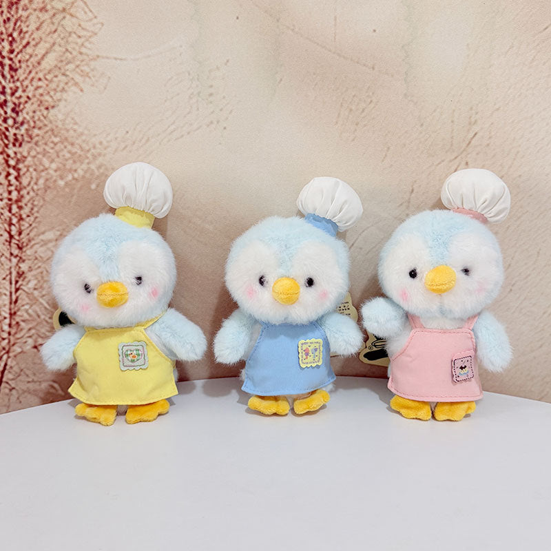 Cute Penguin Chef Plush Keychain – Soft Mini Plush Toy with Apron | Kawaii Penguin Doll Keyring for Bags & Gifts