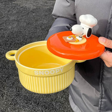 Snoopy Cartoon Ceramic Soup Bowl with Lid & Handles | Cute Kawaii Breakfast Bowl | Microwave Safe Noodle & Ramen Bowl | Aesthetic Kitchenware Gift
