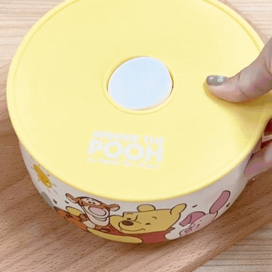 Winnie the Pooh 3-Piece Food Storage Container Set with Lids | Cartoon Lunch Box | Microwave Safe Snack & Kitchen Storage Bowls