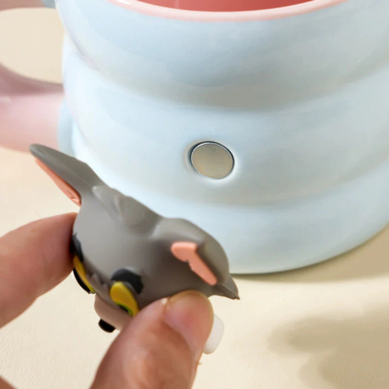 Cute Magnetic Tom & Jerry Mug with Charm | Kawaii Cartoon Detachable Cup Decor Accessory for Coffee & Tea Mugs