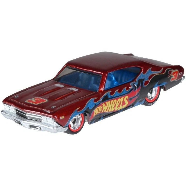 Hot Wheels 2018 Collector Edition ’69 Chevelle SS 396 Diecast Car – 1:64 Scale Metal Model | Classic Muscle Car Collectible
